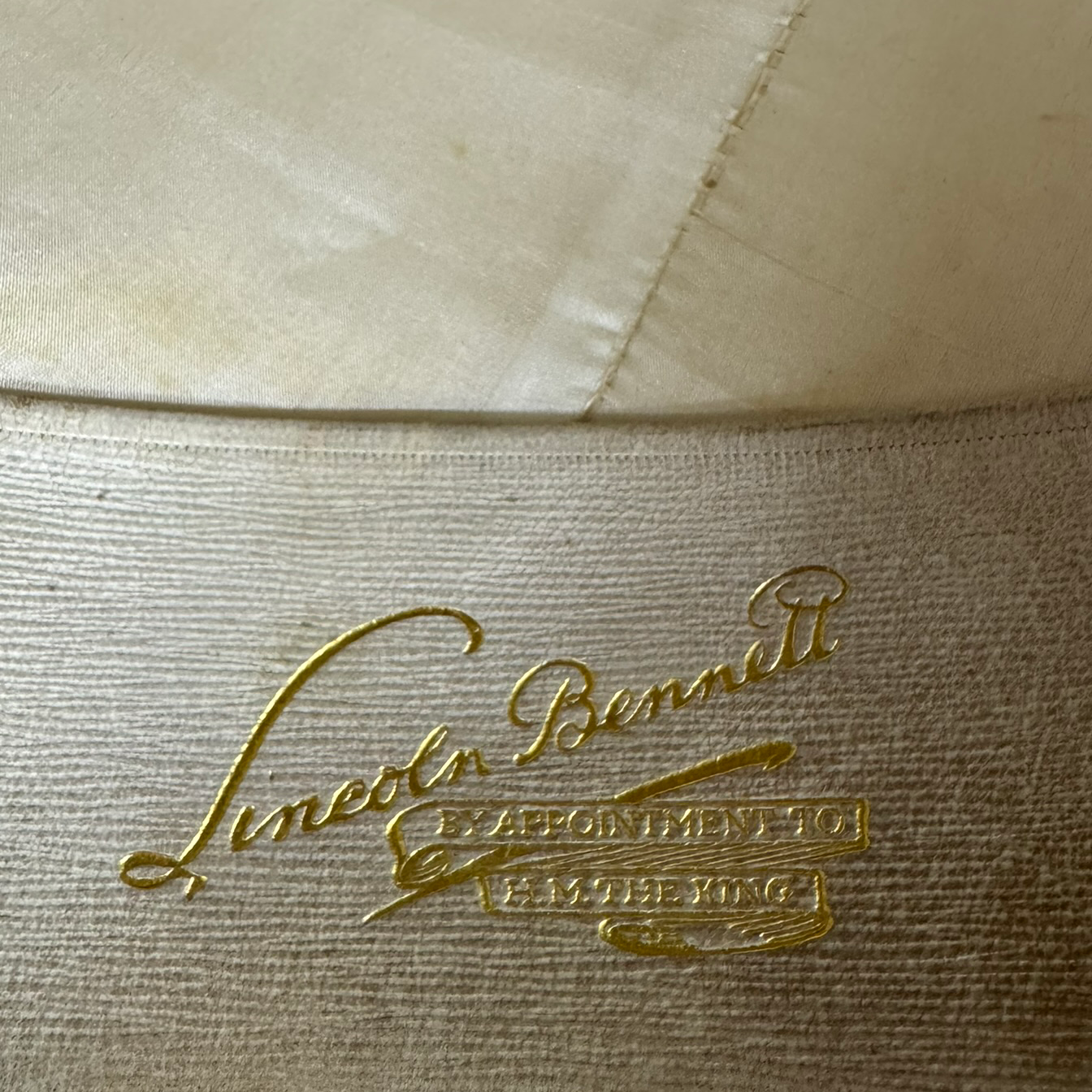 Black Genuine Plush Silk Antique Top Hat 7 1/8 - Medium | Lincoln Bennett & Co.
