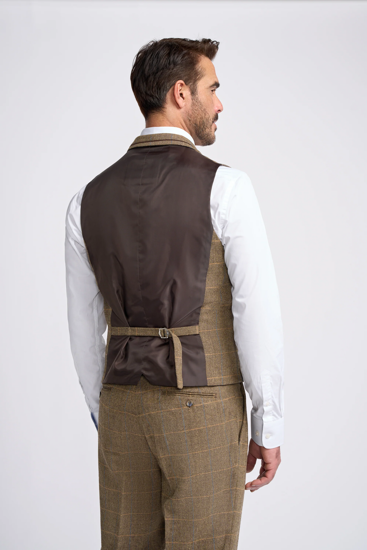 Cavani 3 Piece Tweed Suit | Albert Brown Herringbone | Wool Slim Fit
